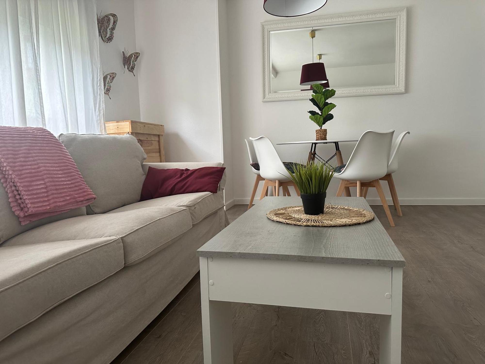 Itos Flats Apartament Infiesto