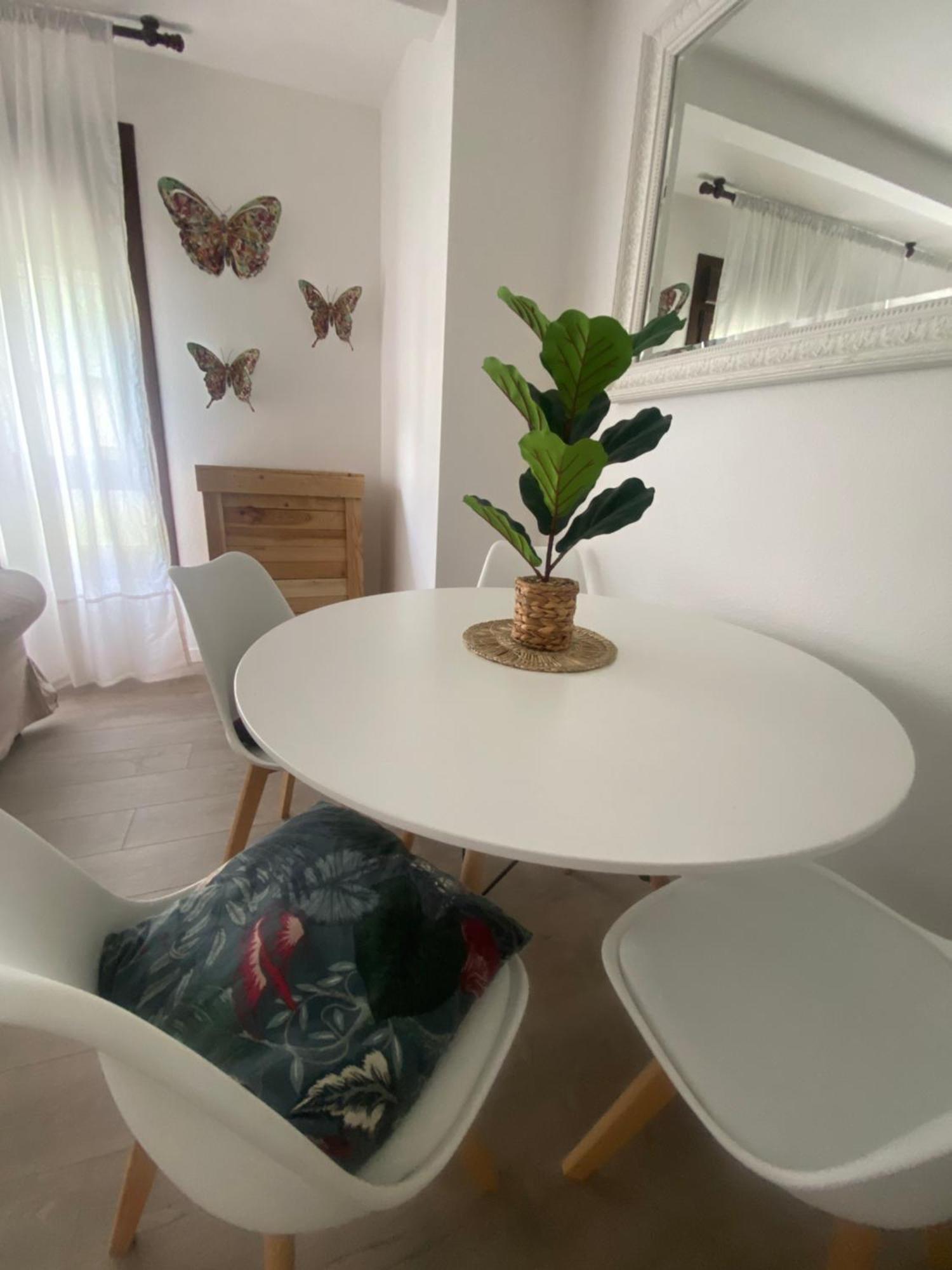 Itos Flats Apartament